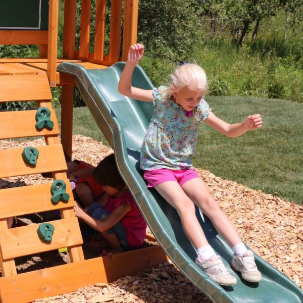 מתקנים לחצר פרטית